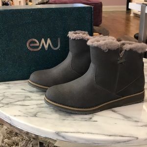 emu boots beach mini